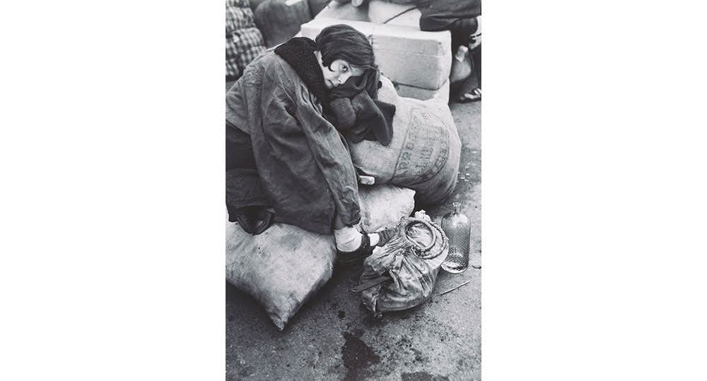ロバート・キャパ:戦争写真展 (2025年3月17日開催) 140点の作品を紹介 ロバート・キャパ:戦争写真展 (2025年3月17日開催) 140点の作品を紹介