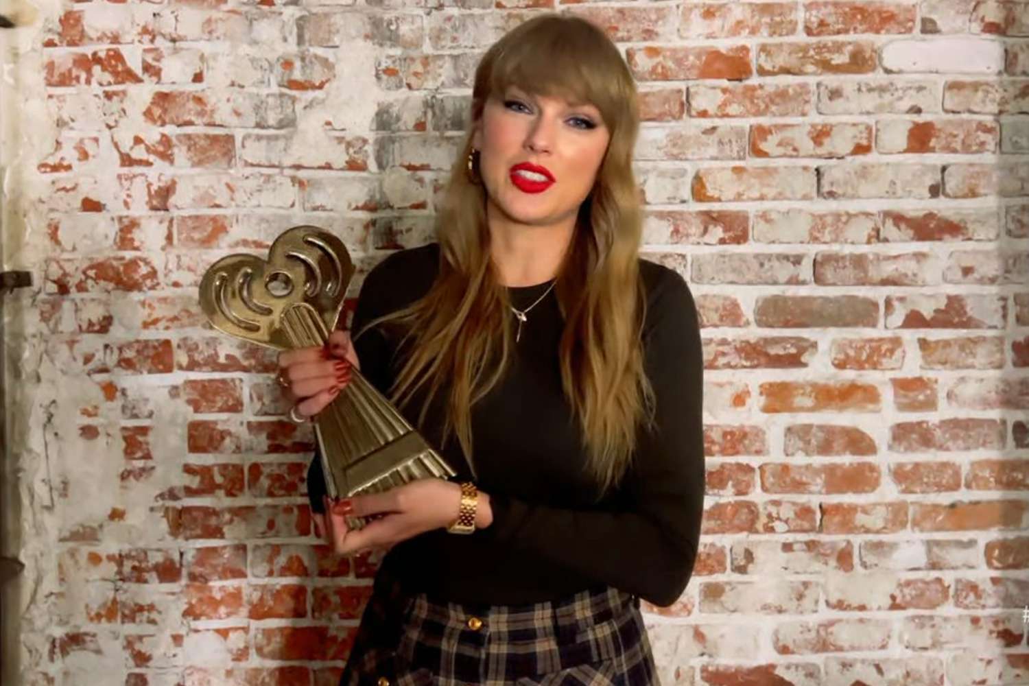 2025 IHeartRadio Music Awards: Benson Boone's Sheer Lace Top 2025 IHeartRadio Music Awards: Benson Boone's Sheer Lace Top