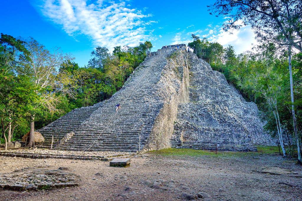 3,000-Year-Old Mayan Complex Unearthed: Pyramids And Canals Revealed 3,000-Year-Old Mayan Complex Unearthed: Pyramids And Canals Revealed