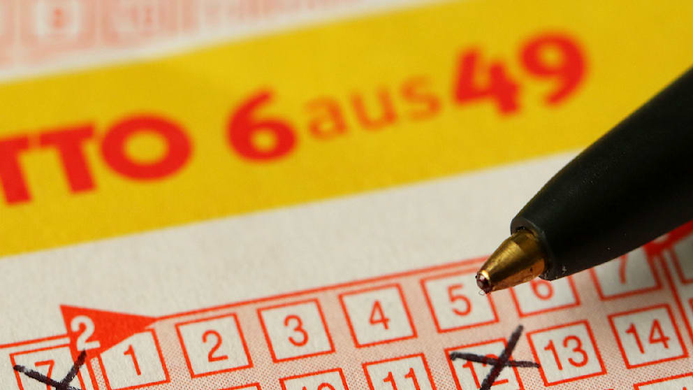 6aus49 Lotto Vom 12. April 2025: Zahlen, Gewinnzahlen, Quoten 6aus49 Lotto Vom 12. April 2025: Zahlen, Gewinnzahlen, Quoten