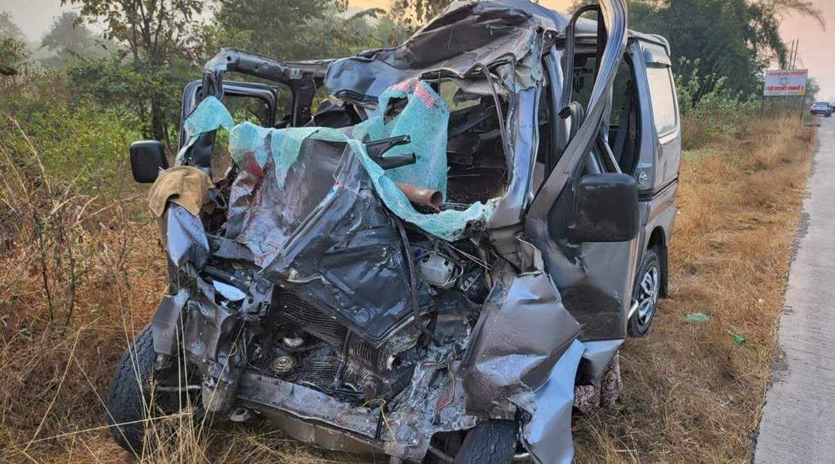 7 Killed In Yellowstone Area Truck And Van Collision: Police Report 7 Killed In Yellowstone Area Truck And Van Collision: Police Report