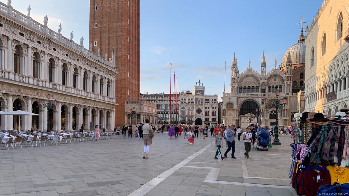 A Bold Plan To Lift Venice And Save It From Sinking A Bold Plan To Lift Venice And Save It From Sinking