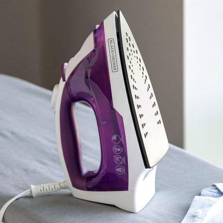 A Guide To Buying The Best BLACK+DECKER Steam Iron A Guide To Buying The Best BLACK+DECKER Steam Iron