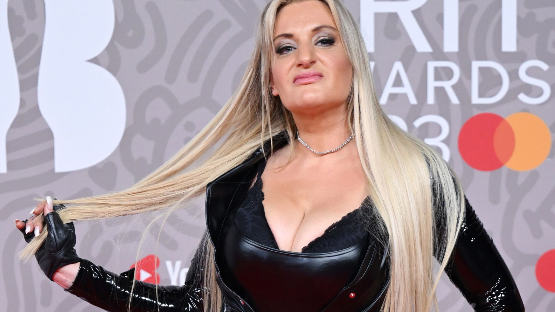 Actress Daisy May Cooper Debuts Massive Engagement Ring Actress Daisy May Cooper Debuts Massive Engagement Ring