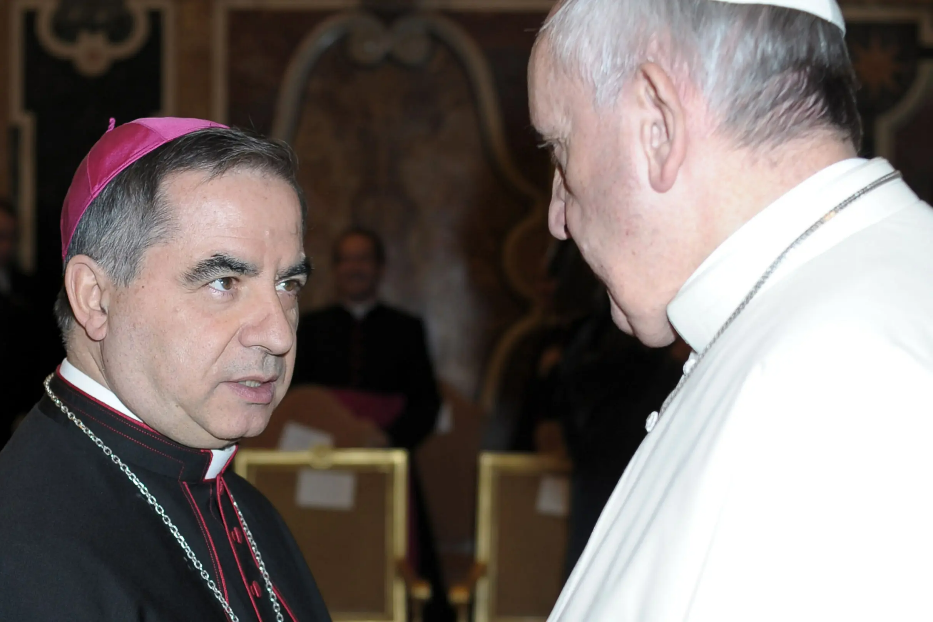 Aggiornamenti Sul Caso Becciu: Le Preghiere E Le Aspettative Aggiornamenti Sul Caso Becciu: Le Preghiere E Le Aspettative