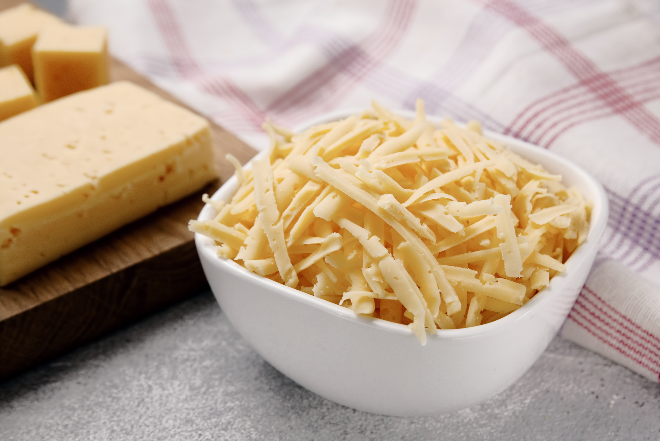 Aldi Cheese Recall: Possible Steel Fragments In Shredded Cheese Packets Aldi Cheese Recall: Possible Steel Fragments In Shredded Cheese Packets