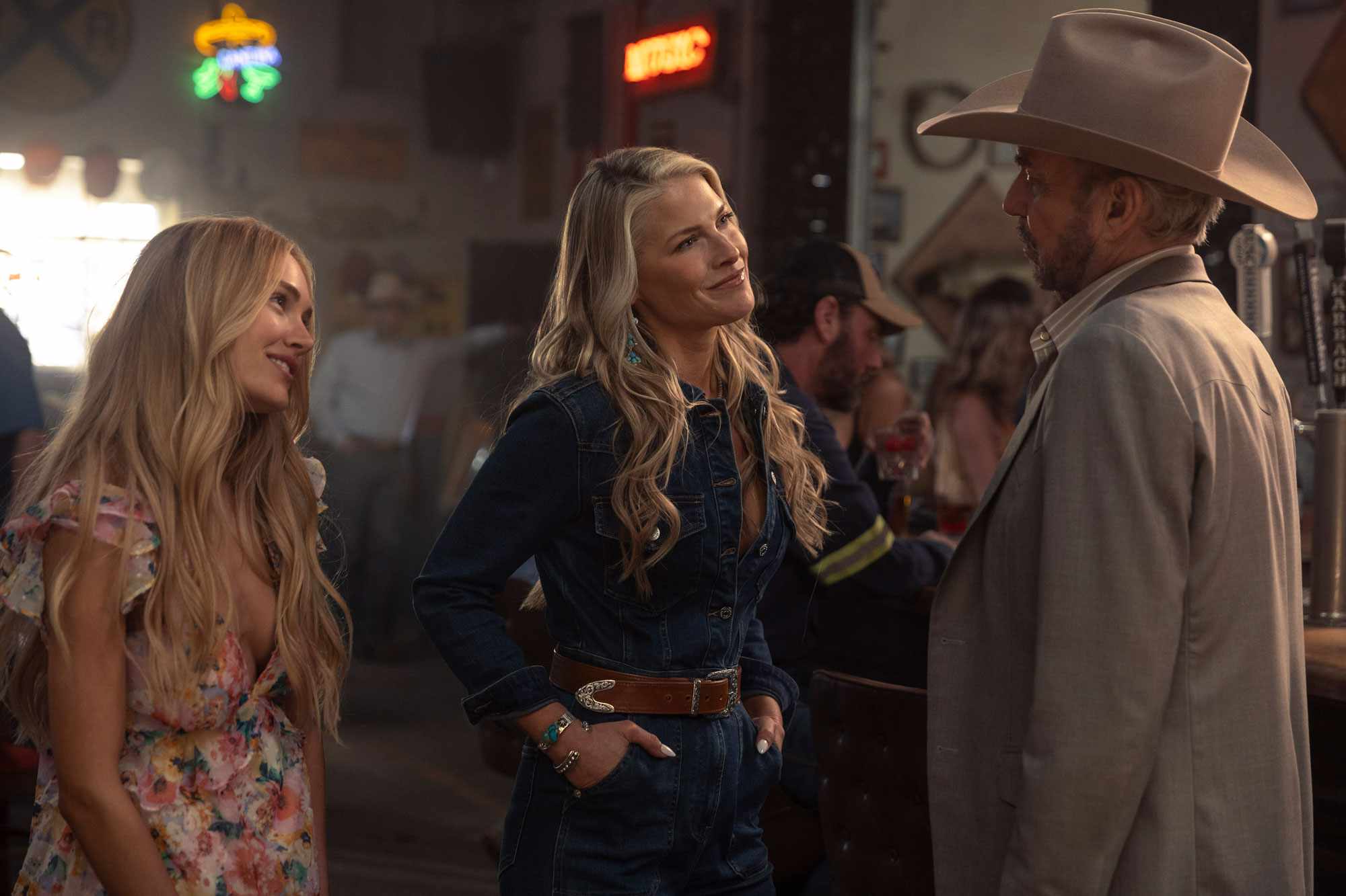 Ali Larter, Angela Norris, And The Landman Issue: Billy Bob Thornton's Intervention Ali Larter, Angela Norris, And The Landman Issue: Billy Bob Thornton's Intervention