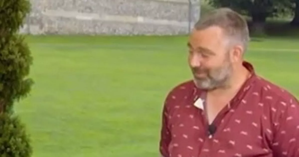 American Couple Arrested In UK After BBC Antiques Roadshow Appearance American Couple Arrested In UK After BBC Antiques Roadshow Appearance