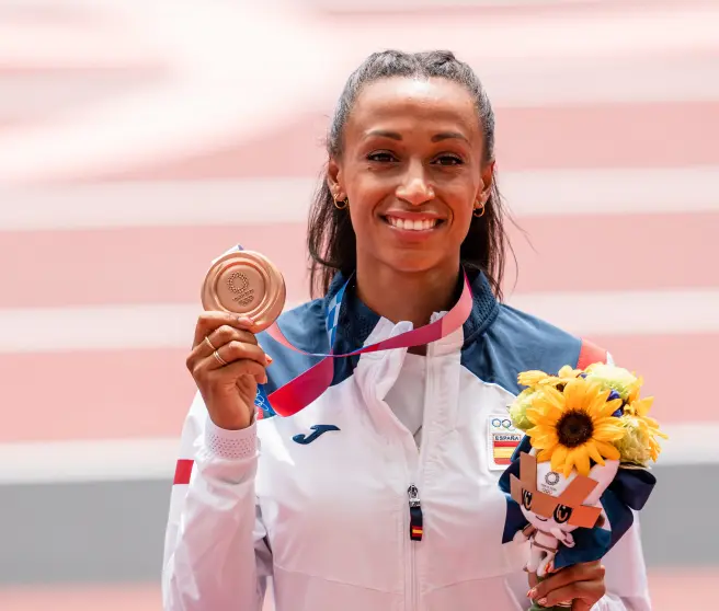 Ana Peleteiro Entre Los 13 Atletas Españoles Para El Mundial Indoor De Nanjing Ana Peleteiro Entre Los 13 Atletas Españoles Para El Mundial Indoor De Nanjing