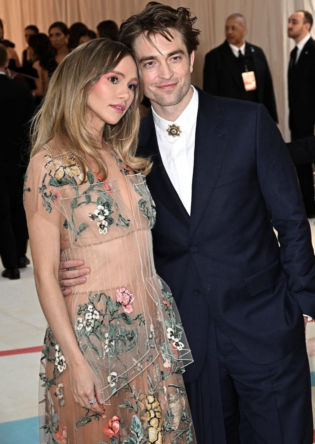 Analyzing Suki Waterhouse's Met Gala Appearance: A Complete Style Analysis Analyzing Suki Waterhouse's Met Gala Appearance: A Complete Style Analysis