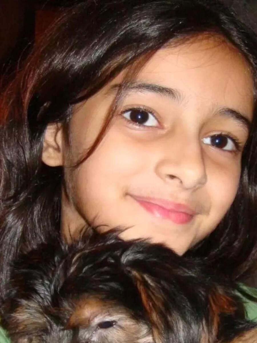 Ananya Panday's Pet Dog Riot Turns One: Birthday Celebrations & Photos Ananya Panday's Pet Dog Riot Turns One: Birthday Celebrations & Photos
