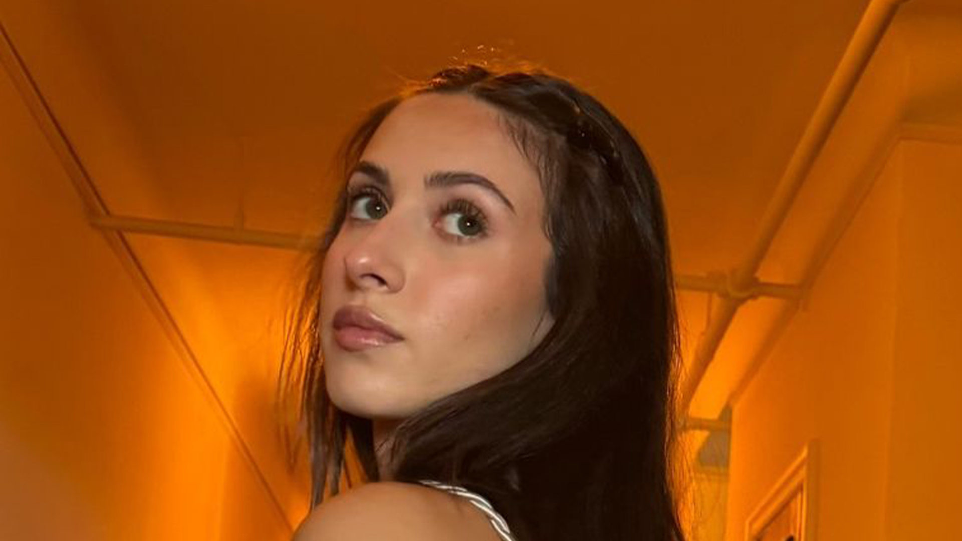 Angelina Censori Channels Sister Bianca In Edgy New Outfit Angelina Censori Channels Sister Bianca In Edgy New Outfit