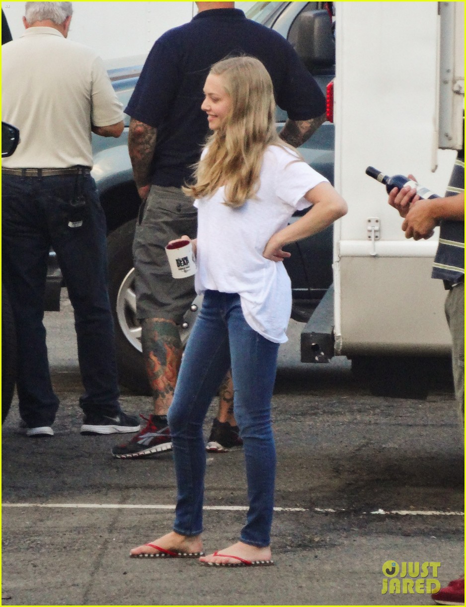 Animated Ted Series: Mark Wahlberg And Amanda Seyfried Reprise Roles Animated Ted Series: Mark Wahlberg And Amanda Seyfried Reprise Roles