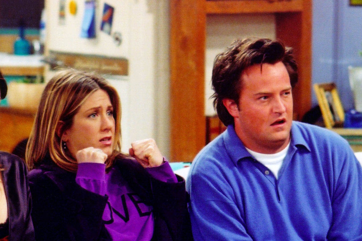 Aniston Shares Supportive Message For Pascal Post-Dinner Outing Aniston Shares Supportive Message For Pascal Post-Dinner Outing