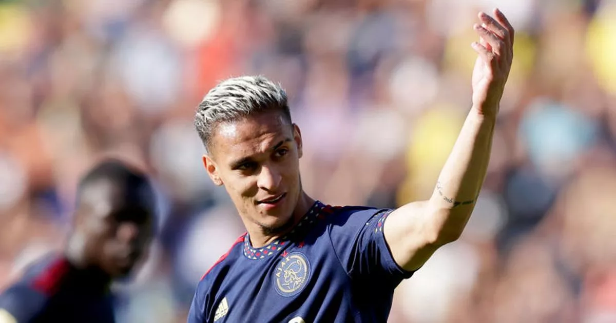 Antony's Near Transfer To Manchester United's Biggest Competitors Antony's Near Transfer To Manchester United's Biggest Competitors