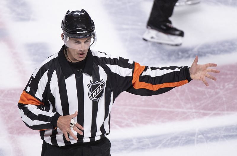 Apple Watches On Ice: NHL Referee Technology Apple Watches On Ice: NHL Referee Technology