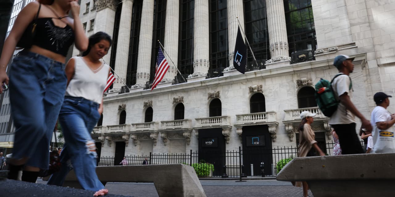 Are High Stock Market Valuations A Concern? BofA Weighs In