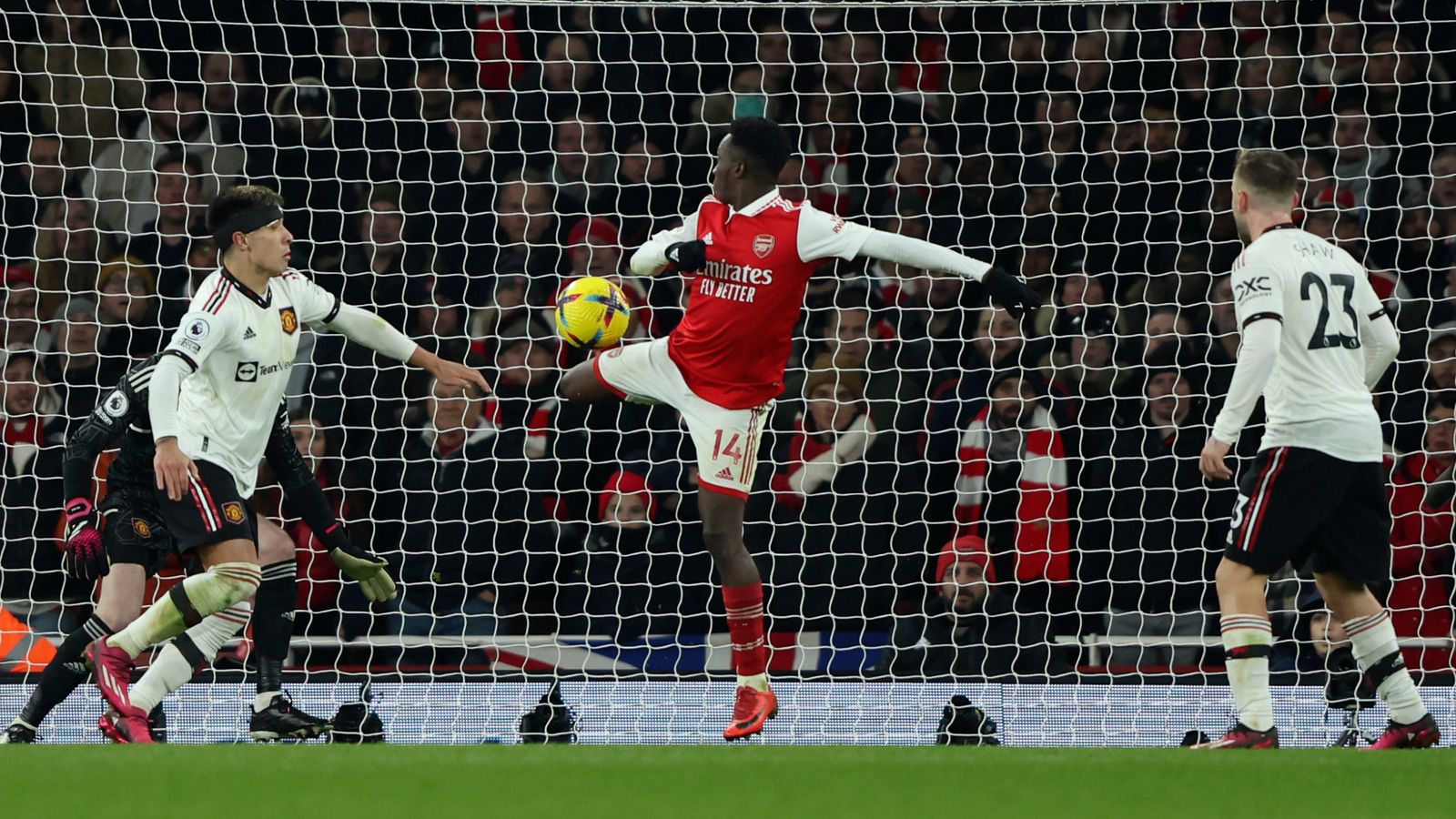 Arsenal Defender Earns Ten Hag's Respect After Real Madrid Clash Arsenal Defender Earns Ten Hag's Respect After Real Madrid Clash