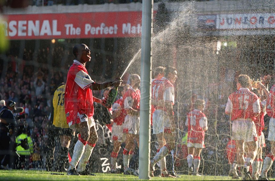 Arsenal's Pursuit Of £17m-Rated Premier League Star Heats Up Arsenal's Pursuit Of £17m-Rated Premier League Star Heats Up