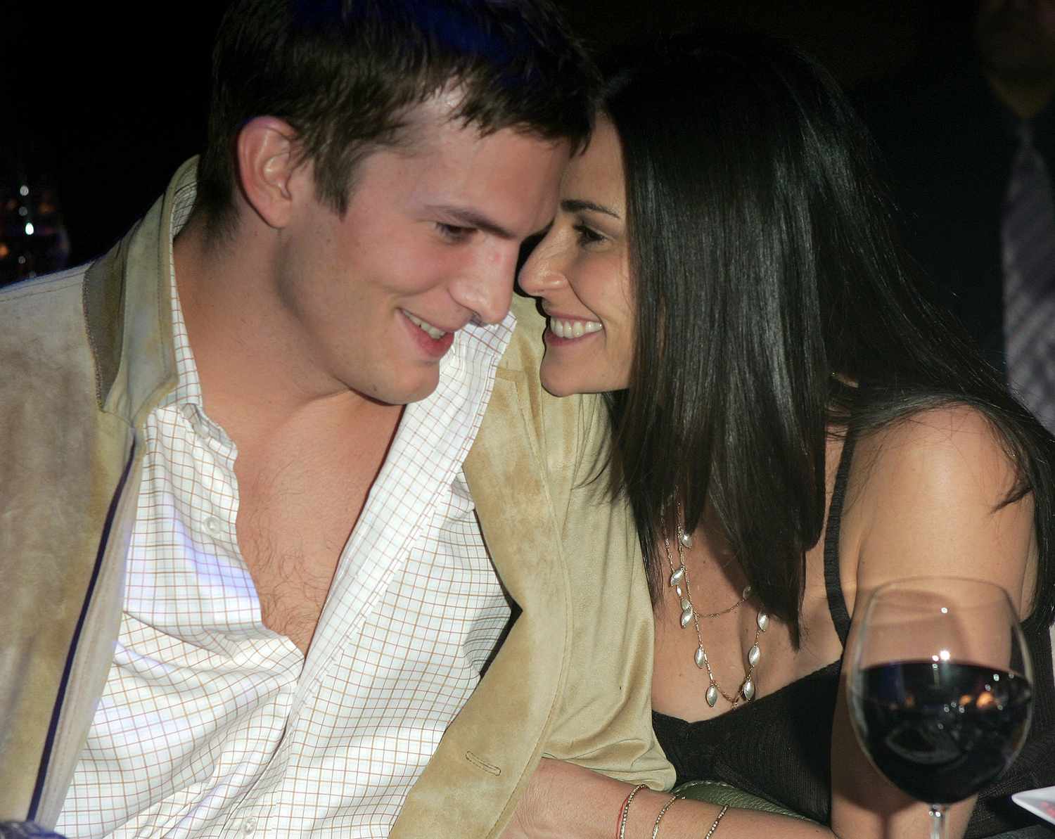 Ashton Kutcher: Demi Moore's Daughter's Quick Regret After Cryptic Remark Ashton Kutcher: Demi Moore's Daughter's Quick Regret After Cryptic Remark