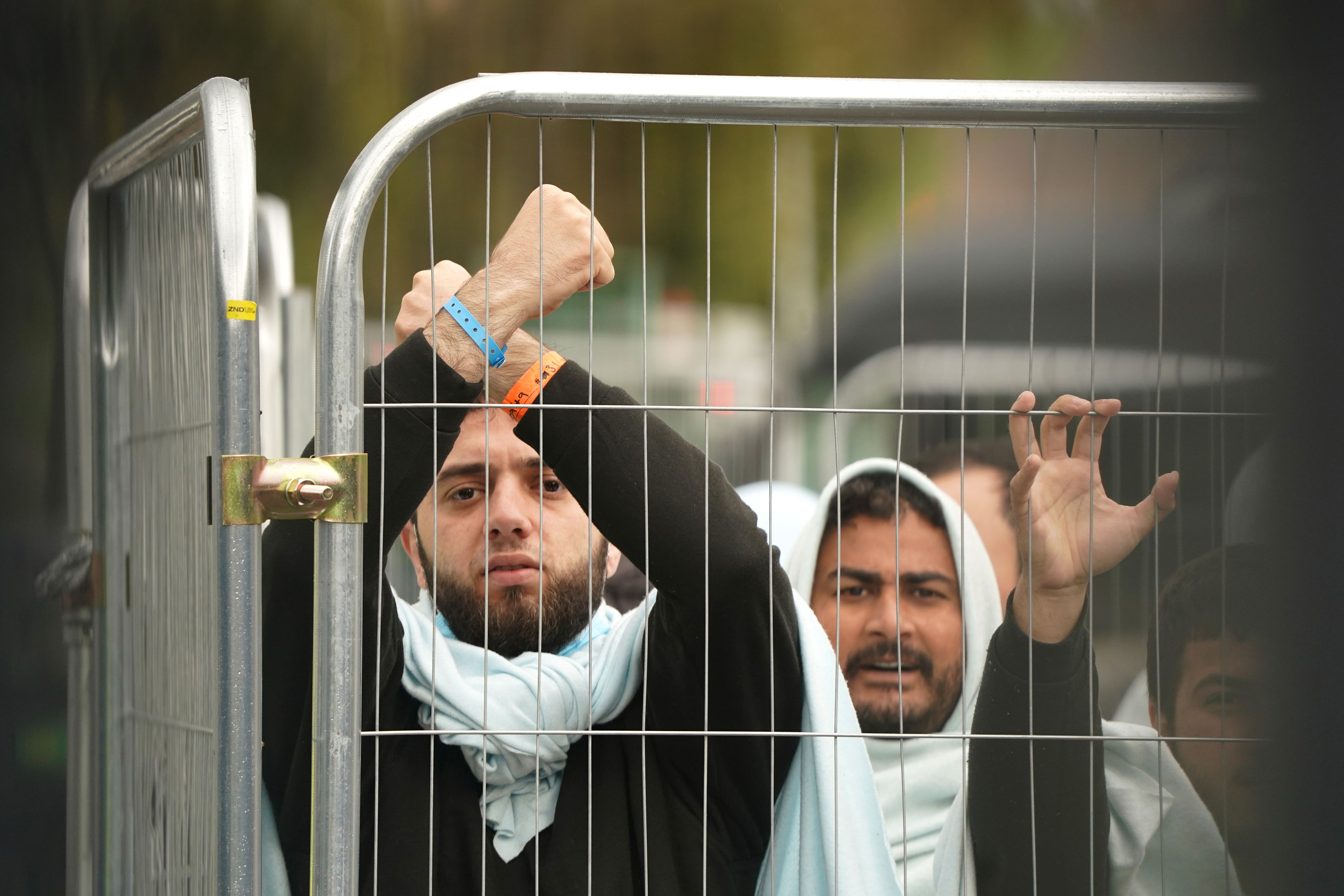 Asylum Seeker's Rejection Of Inspectorate's Legal Advice Sparks Controversy Asylum Seeker's Rejection Of Inspectorate's Legal Advice Sparks Controversy
