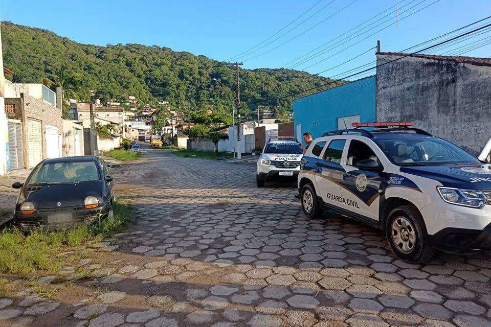Ataque A Policiais: Bandidos Rompem Cerco E Abrem Fogo Ataque A Policiais: Bandidos Rompem Cerco E Abrem Fogo