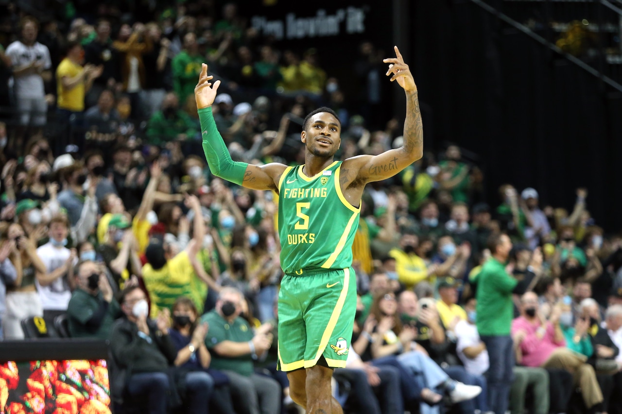 Australian Basketball Star Joins Oregon Ducks Under Graves Australian Basketball Star Joins Oregon Ducks Under Graves
