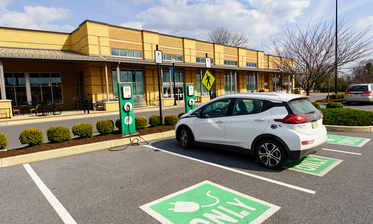 Auto Dealers Double Down On Resistance To EV Mandates Auto Dealers Double Down On Resistance To EV Mandates