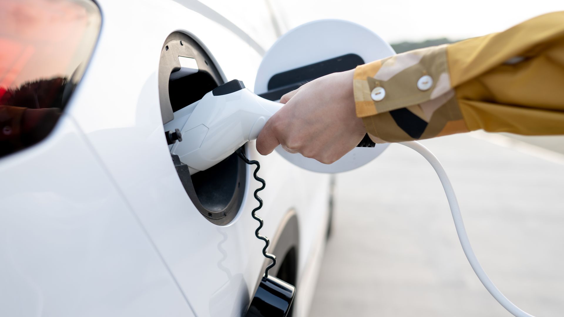 Auto Dealers Intensify Pushback Against Mandatory EV Sales Auto Dealers Intensify Pushback Against Mandatory EV Sales
