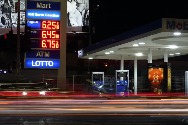 Average Gas Price Jumps By Almost 20 Cents Per Gallon Average Gas Price Jumps By Almost 20 Cents Per Gallon