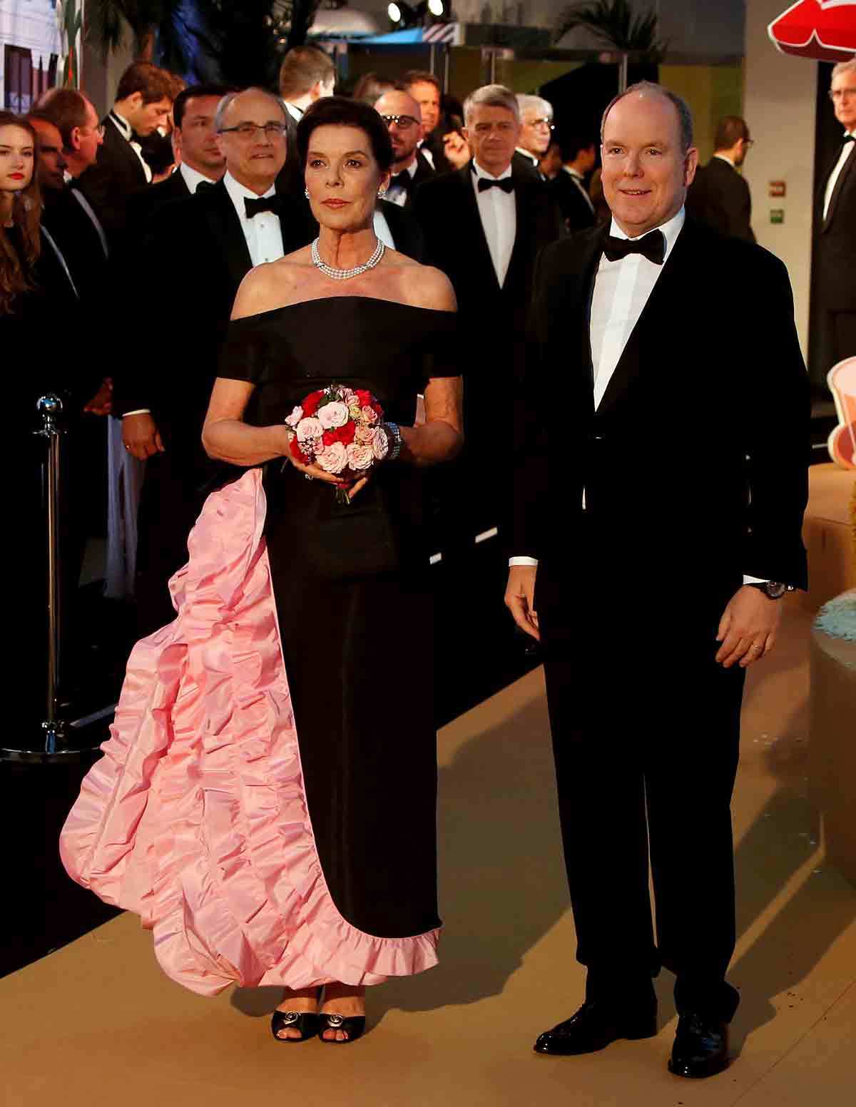 Baile De La Rosa 2025: Los Vestidos Más Elegantes De Carolina De Mónaco Y Otras Invitadas Baile De La Rosa 2025: Los Vestidos Más Elegantes De Carolina De Mónaco Y Otras Invitadas