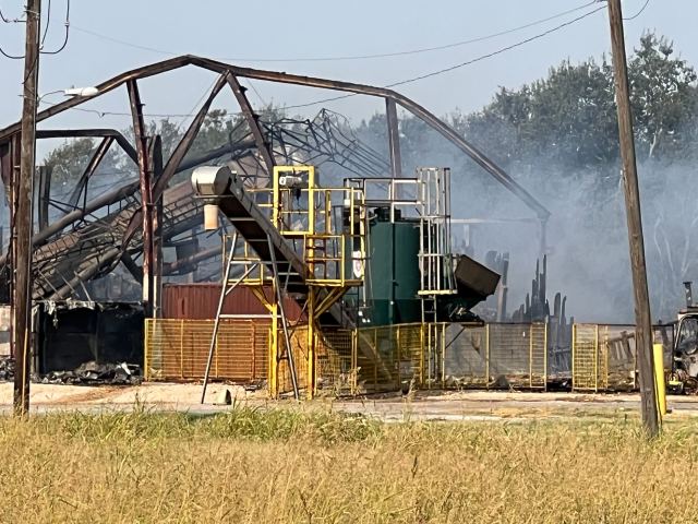 Bartlett, Texas Fire: Total Loss Of Two Structures Amid High Fire Risk Bartlett, Texas Fire: Total Loss Of Two Structures Amid High Fire Risk