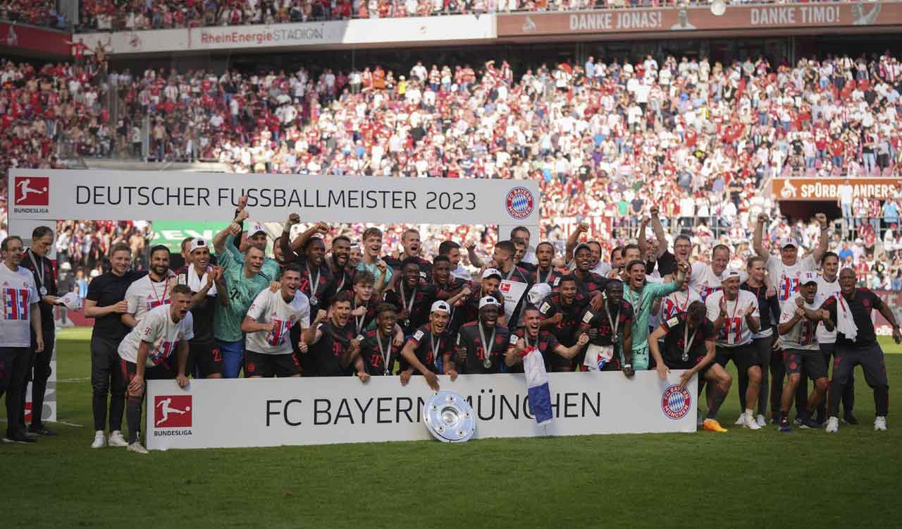 Bayern Munich Extends Bundesliga Lead To 11 Points Bayern Munich Extends Bundesliga Lead To 11 Points