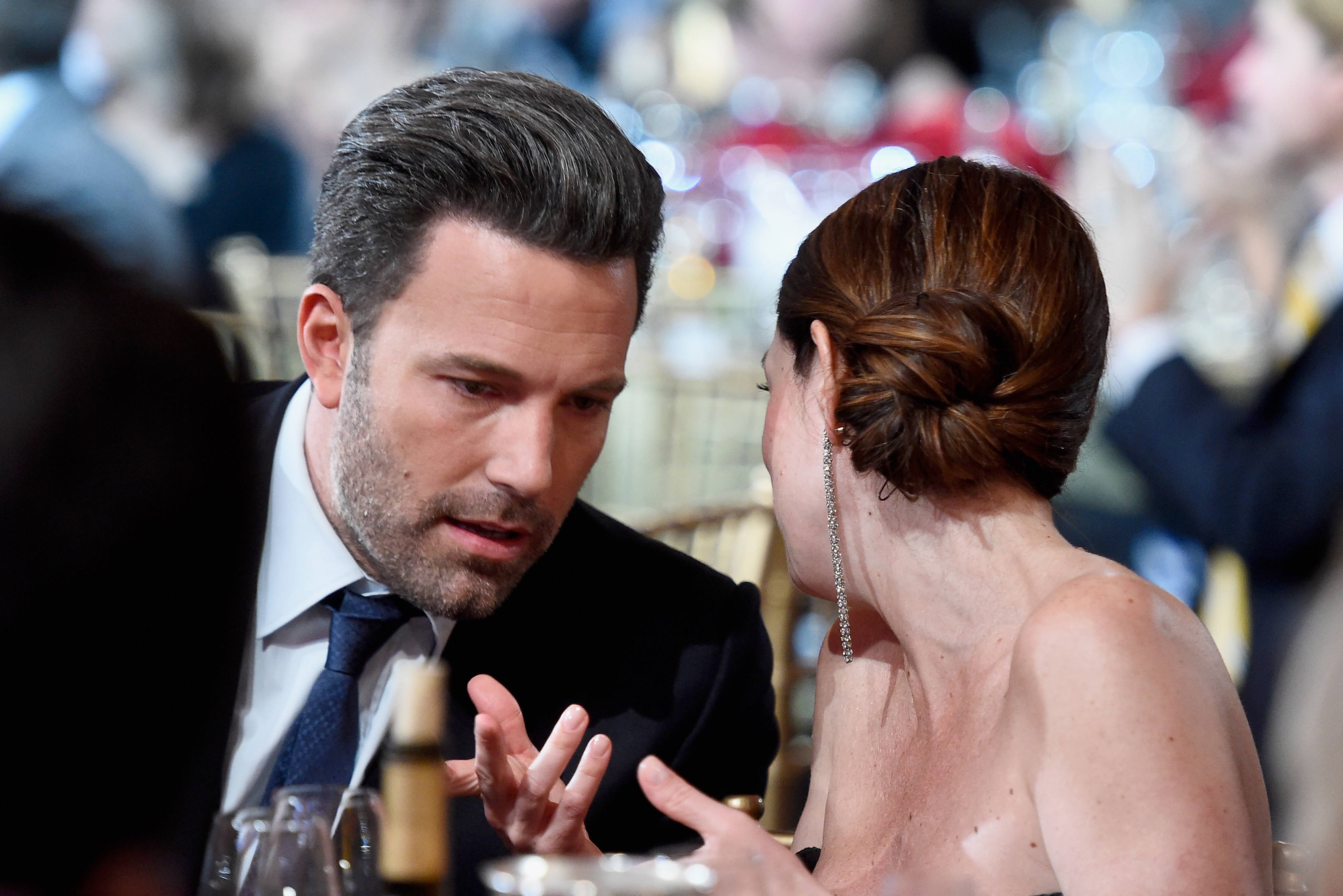 Ben Affleck And Gillian Anderson Film Dramatic Shootout Scene