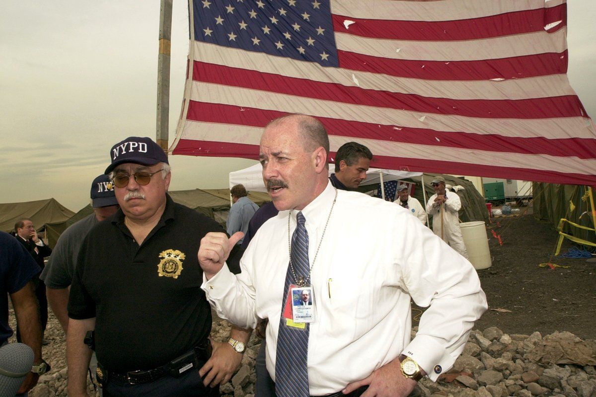 Bernard Kerik And The Aftermath Of 9/11: Guiding New York City Bernard Kerik And The Aftermath Of 9/11: Guiding New York City