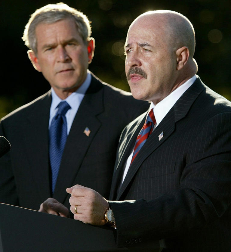 Bernard Kerik: Former NYPD Commissioner Dies At 69 Bernard Kerik: Former NYPD Commissioner Dies At 69