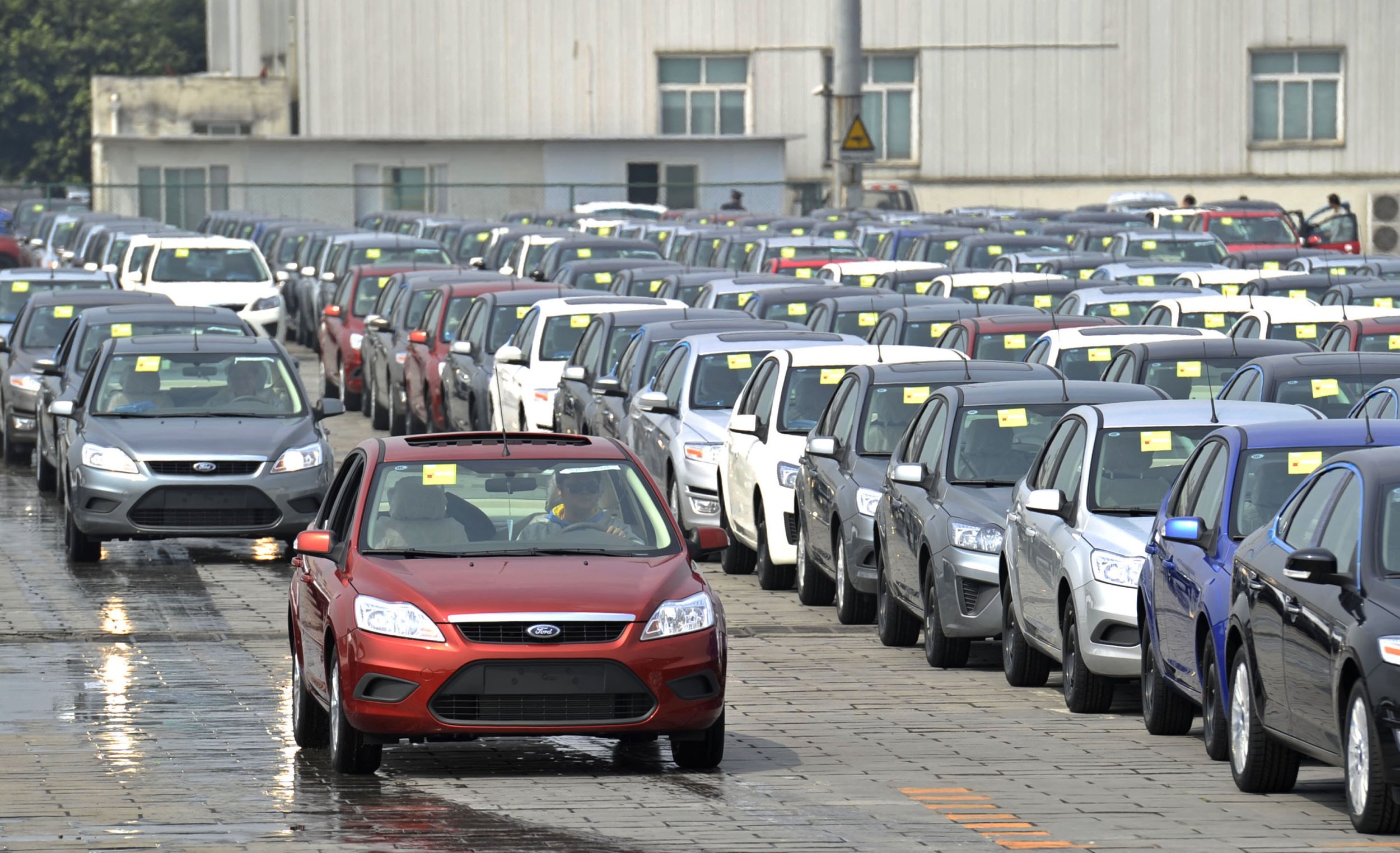 Beyond BMW And Porsche: Foreign Automakers Facing Headwinds In China Beyond BMW And Porsche: Foreign Automakers Facing Headwinds In China