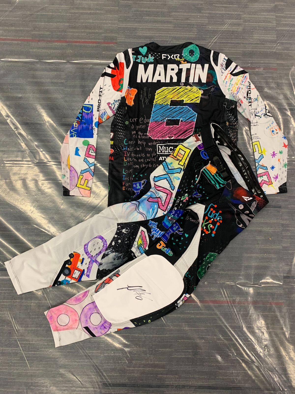 Bid Now: 2025 Love Moto Stop Cancer Online Auction Bid Now: 2025 Love Moto Stop Cancer Online Auction