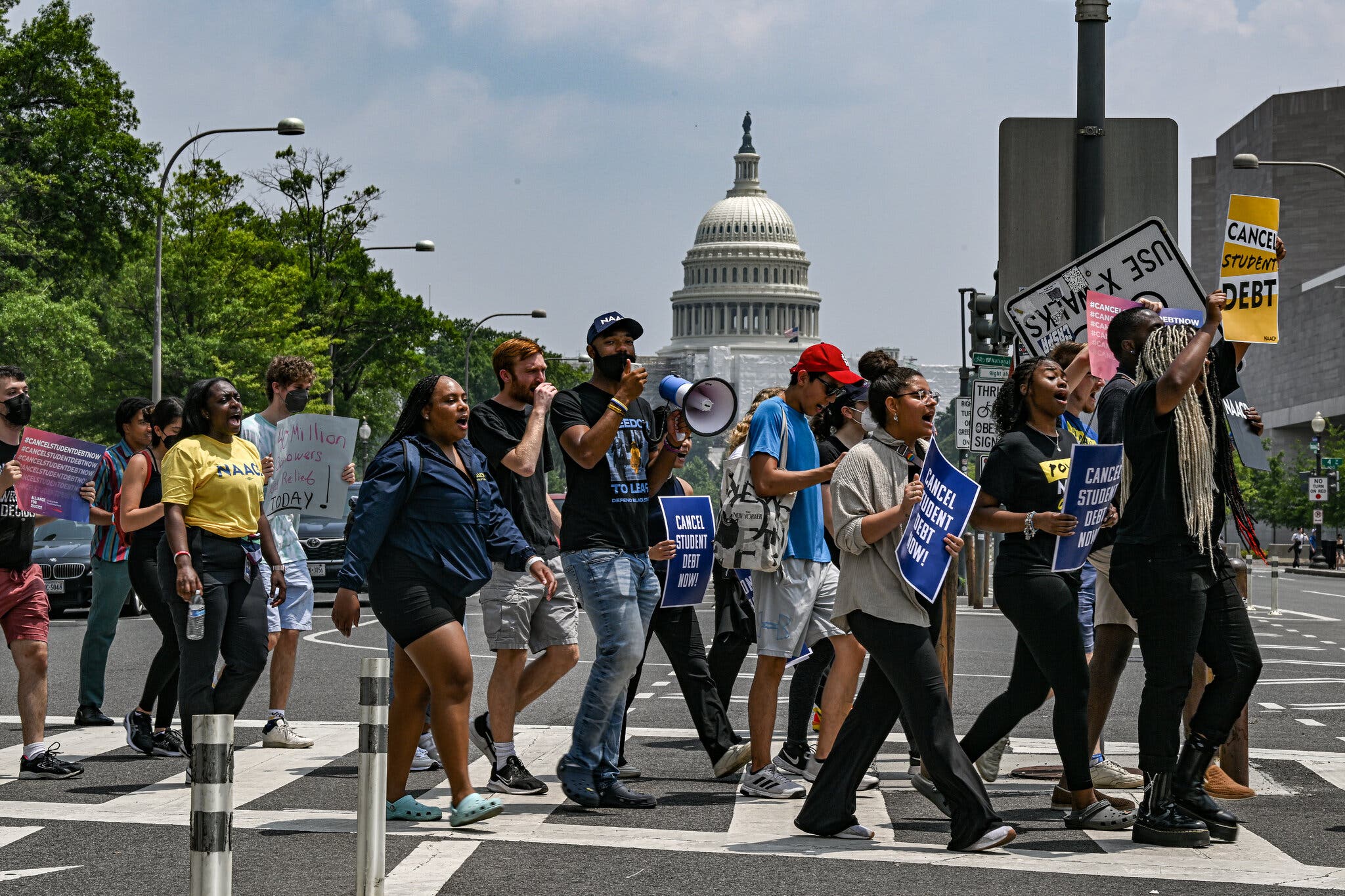 Black Americans' Reactions To Trump's Student Loan Executive Order Black Americans' Reactions To Trump's Student Loan Executive Order