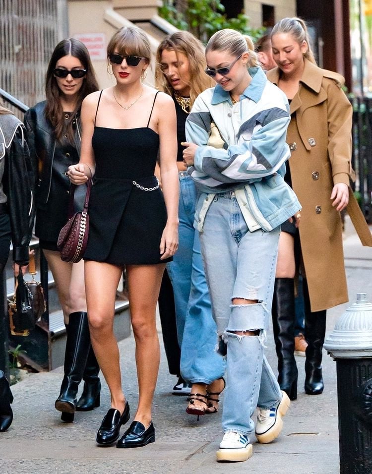 Blake Lively And Taylor Swift/Gigi Hadid: A Look At The Reported Fallout Blake Lively And Taylor Swift/Gigi Hadid: A Look At The Reported Fallout