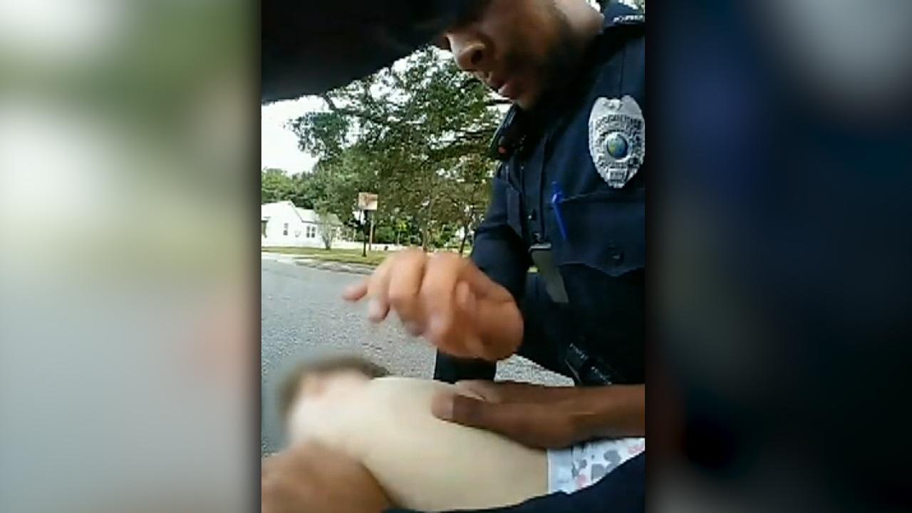 Bodycam Captures Police Officer's Quick Action Saving Choking Toddler Bodycam Captures Police Officer's Quick Action Saving Choking Toddler