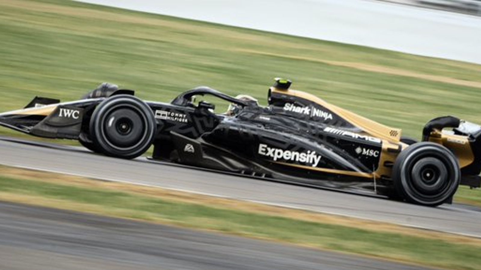 Brad Pitt's F1 Movie: A Look At The Apple Maps Tie-in