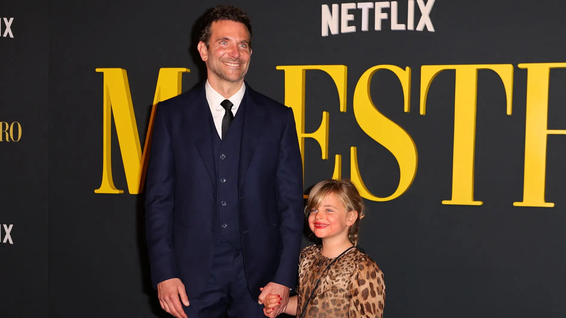 Bradley Cooper And Lea De Seine: Matching Green Jackets At Super Bowl 2025 Bradley Cooper And Lea De Seine: Matching Green Jackets At Super Bowl 2025