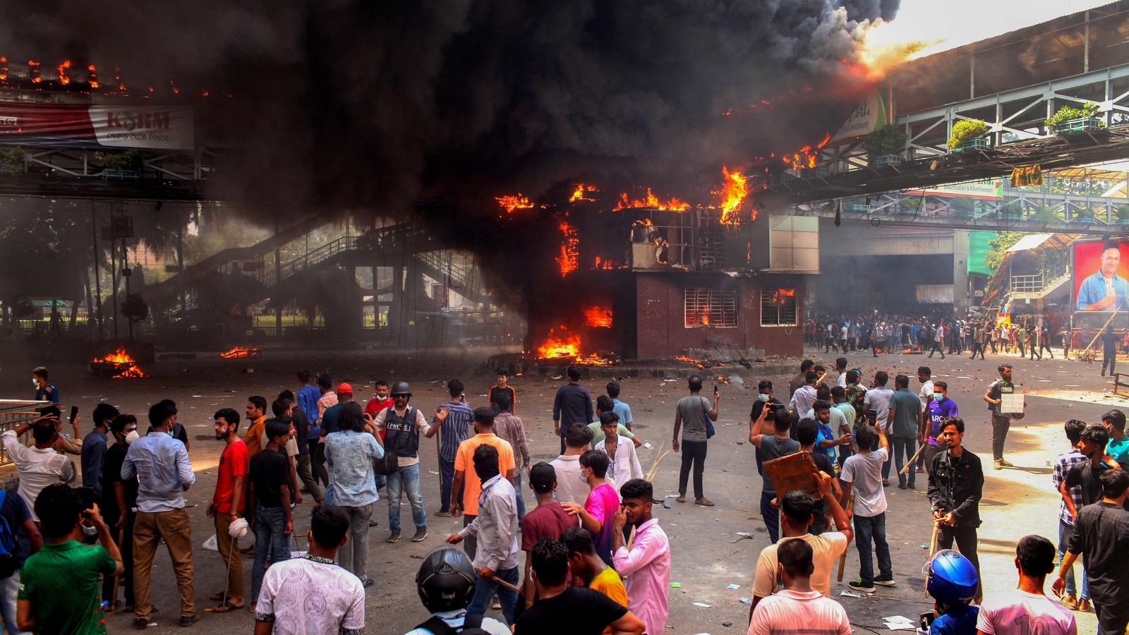 Breaking News: Bangladesh, China, Caribbean Updates - Firstpost's FirstUp Breaking News: Bangladesh, China, Caribbean Updates - Firstpost's FirstUp