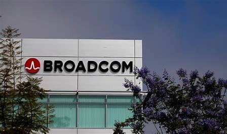 Broadcom's VMware Acquisition: A 1050% Price Surge For AT&T Broadcom's VMware Acquisition: A 1050% Price Surge For AT&T