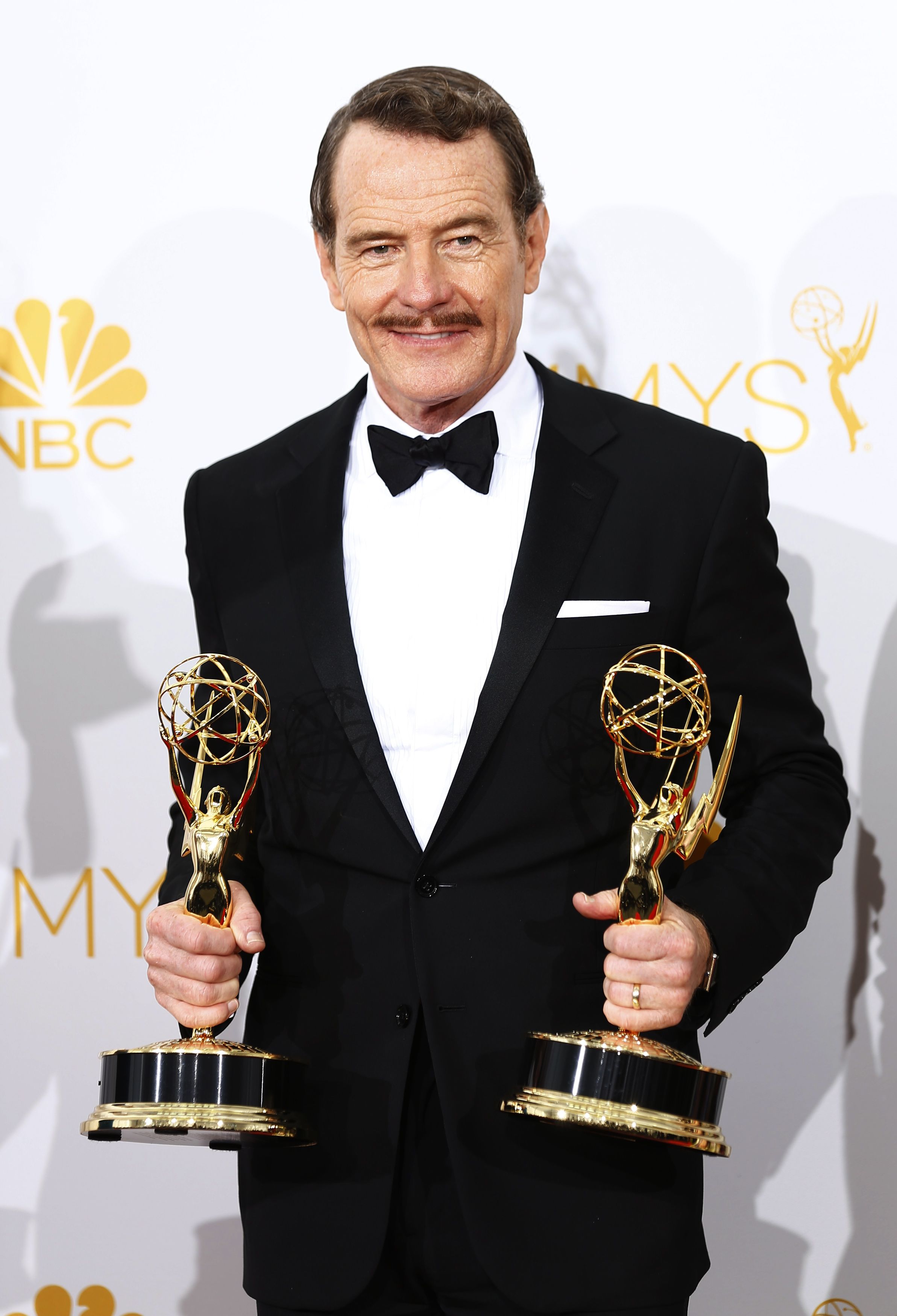 Bryan Cranston's Minimalist Masterpiece: A Hilarious Studio Finale Bryan Cranston's Minimalist Masterpiece: A Hilarious Studio Finale