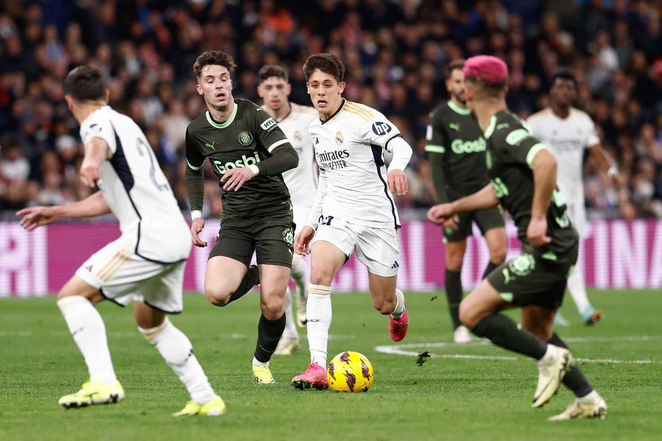Büyük Şok: Real Madrid'de Dört Oyuncu Soruşturma Altında Büyük Şok: Real Madrid'de Dört Oyuncu Soruşturma Altında