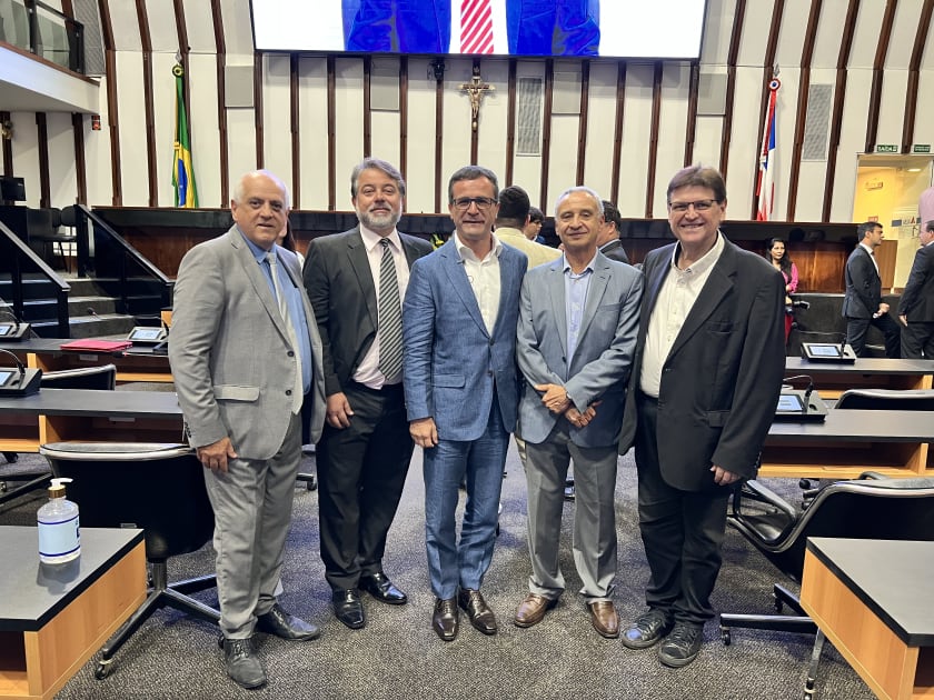 Caiado Pode Receber Título De Cidadão Baiano: Apoio Da Fecomércio Caiado Pode Receber Título De Cidadão Baiano: Apoio Da Fecomércio