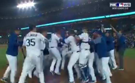 Career-Long Drought Over: Max Muncy's 2025 Home Run Career-Long Drought Over: Max Muncy's 2025 Home Run