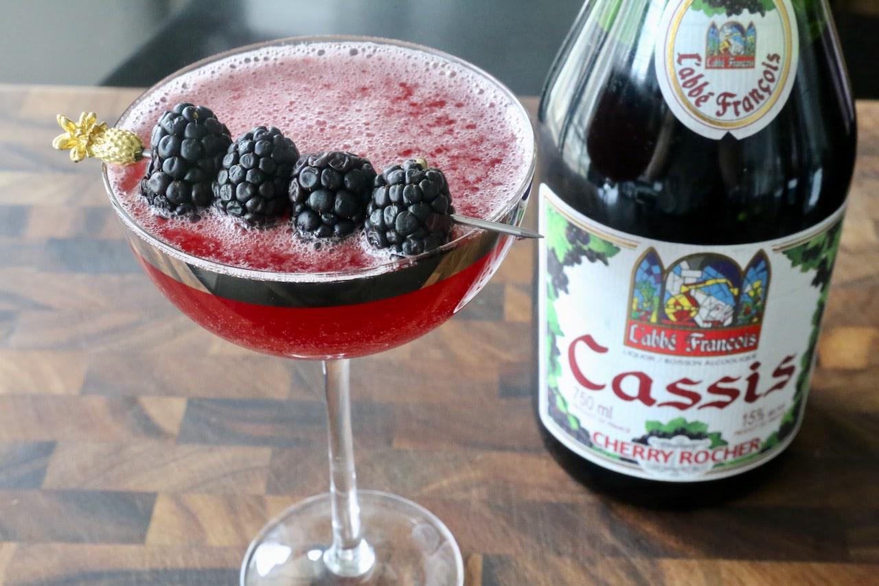 Cassis Blackcurrant Cocktails: A Guide For The Connoisseur Cassis Blackcurrant Cocktails: A Guide For The Connoisseur